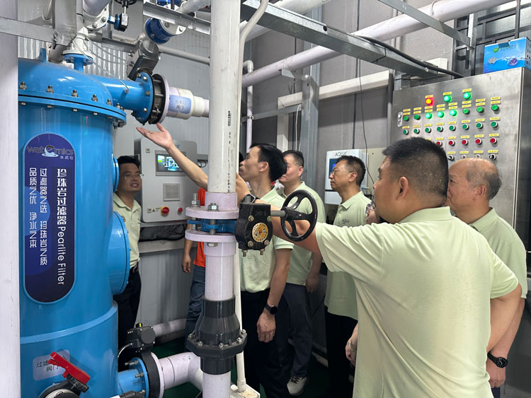 珍珠巖過濾器機(jī)房